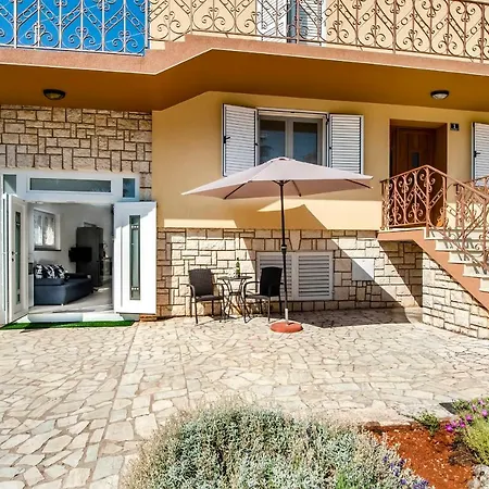 Apartment Anastasia Rovinj Buitenkant foto