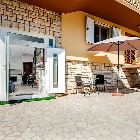 Apartment Anastasia Rovinj Buitenkant foto